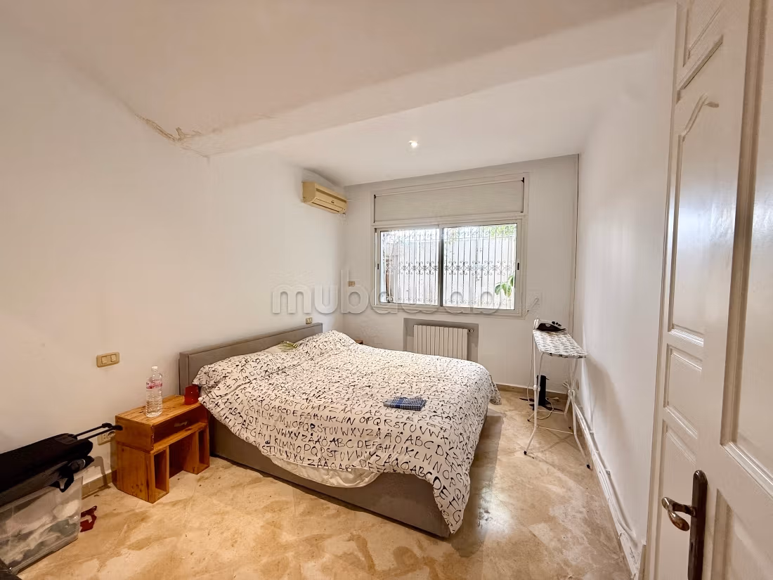 Spacious S6 villa with pool, Carthage