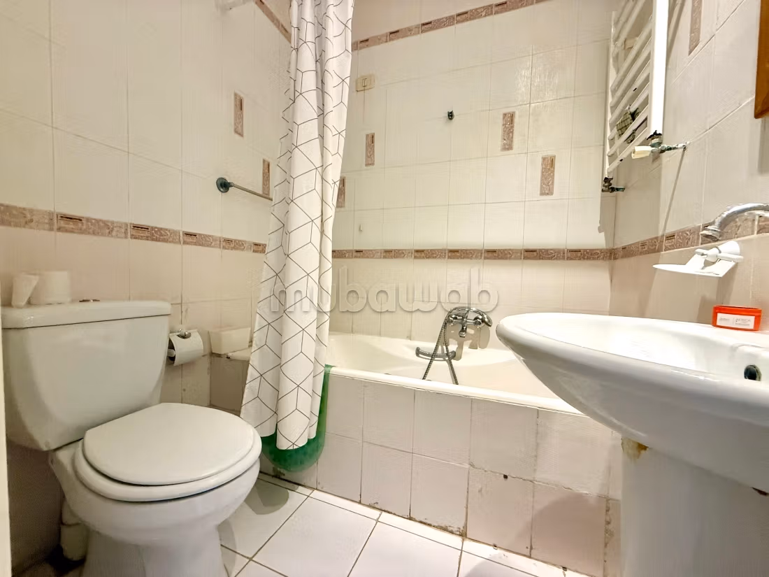Spacious S6 villa with pool, Carthage