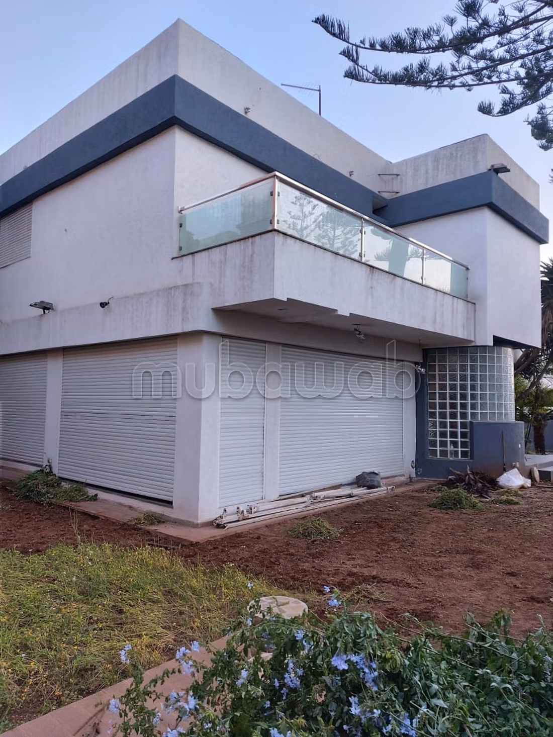 Villa 390m² à Ain Diab Proche Route Dazzemour et Morocco Mall