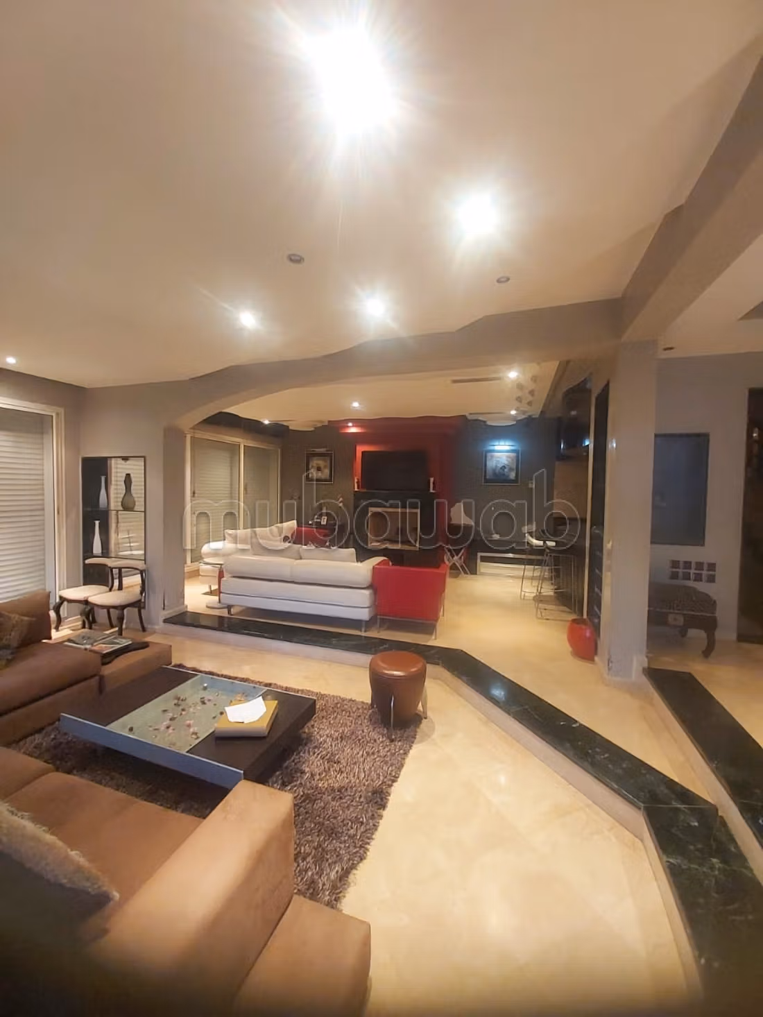 Villa 390m² à Ain Diab Proche Route Dazzemour et Morocco Mall