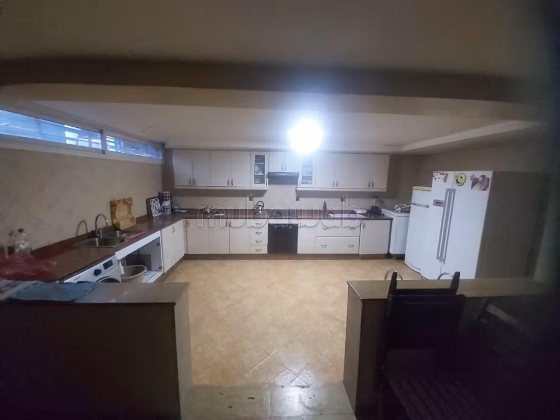 Villa 390m² à Ain Diab Proche Route Dazzemour et Morocco Mall