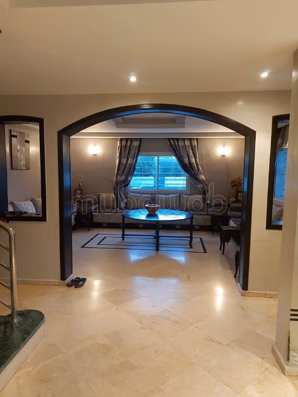 Villa 390m² à Ain Diab Proche Route Dazzemour et Morocco Mall