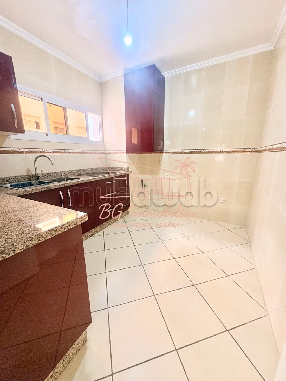 Joli appartement rénové 2 chambres quartier Founti