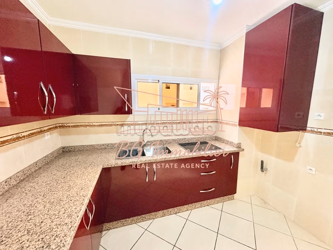 Joli appartement rénové 2 chambres quartier Founti