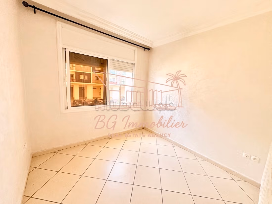 Joli appartement rénové 2 chambres quartier Founti