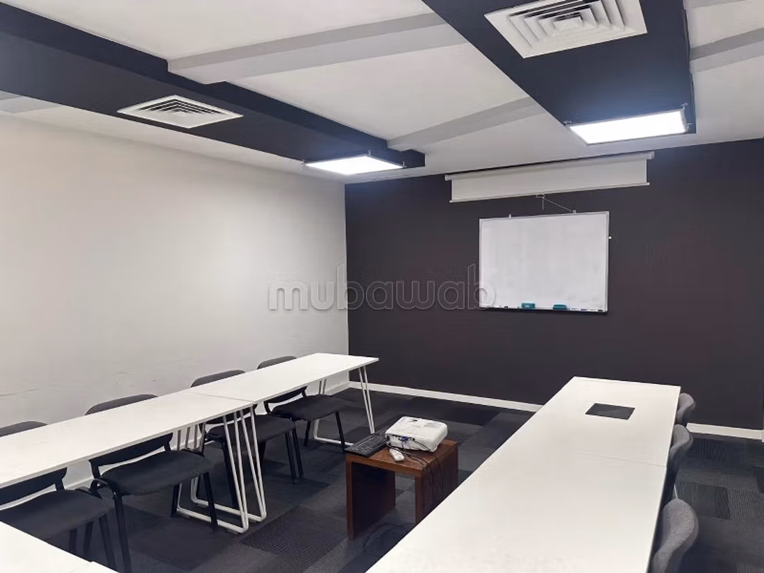 Equipped office for rent on Bd ZERKTOUNI