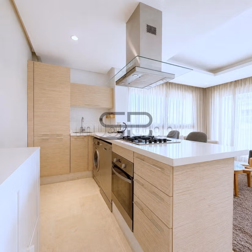 Studio meublé de 60 m² avec espace extérieur — 3