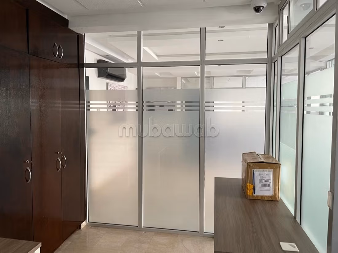 Office for rent - Boulevard El Massira El Khadra