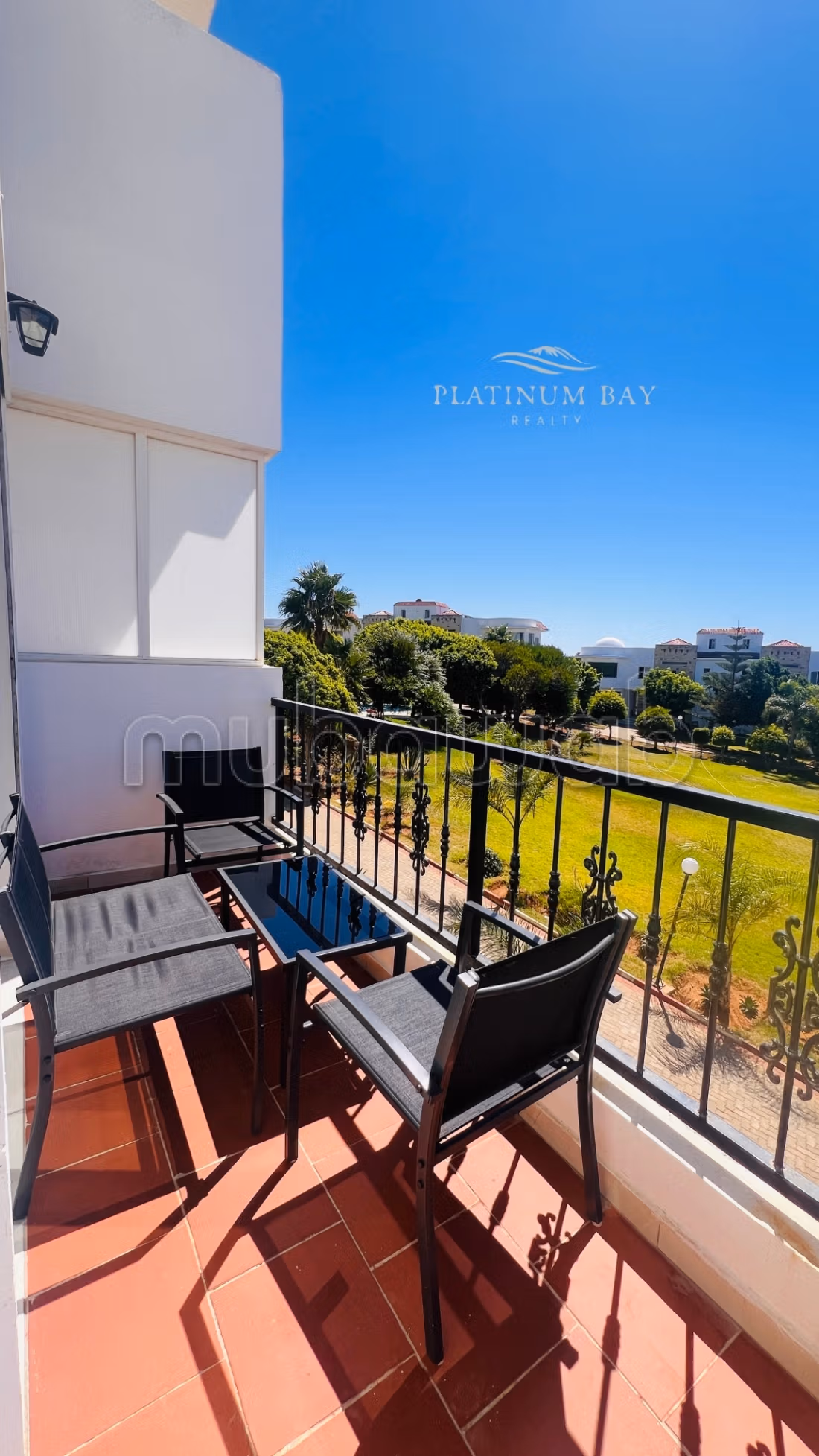 Appartement de luxe entièrement meublé à louer à long terme à Achakar Tanger avec une vue mer imprenable — 2