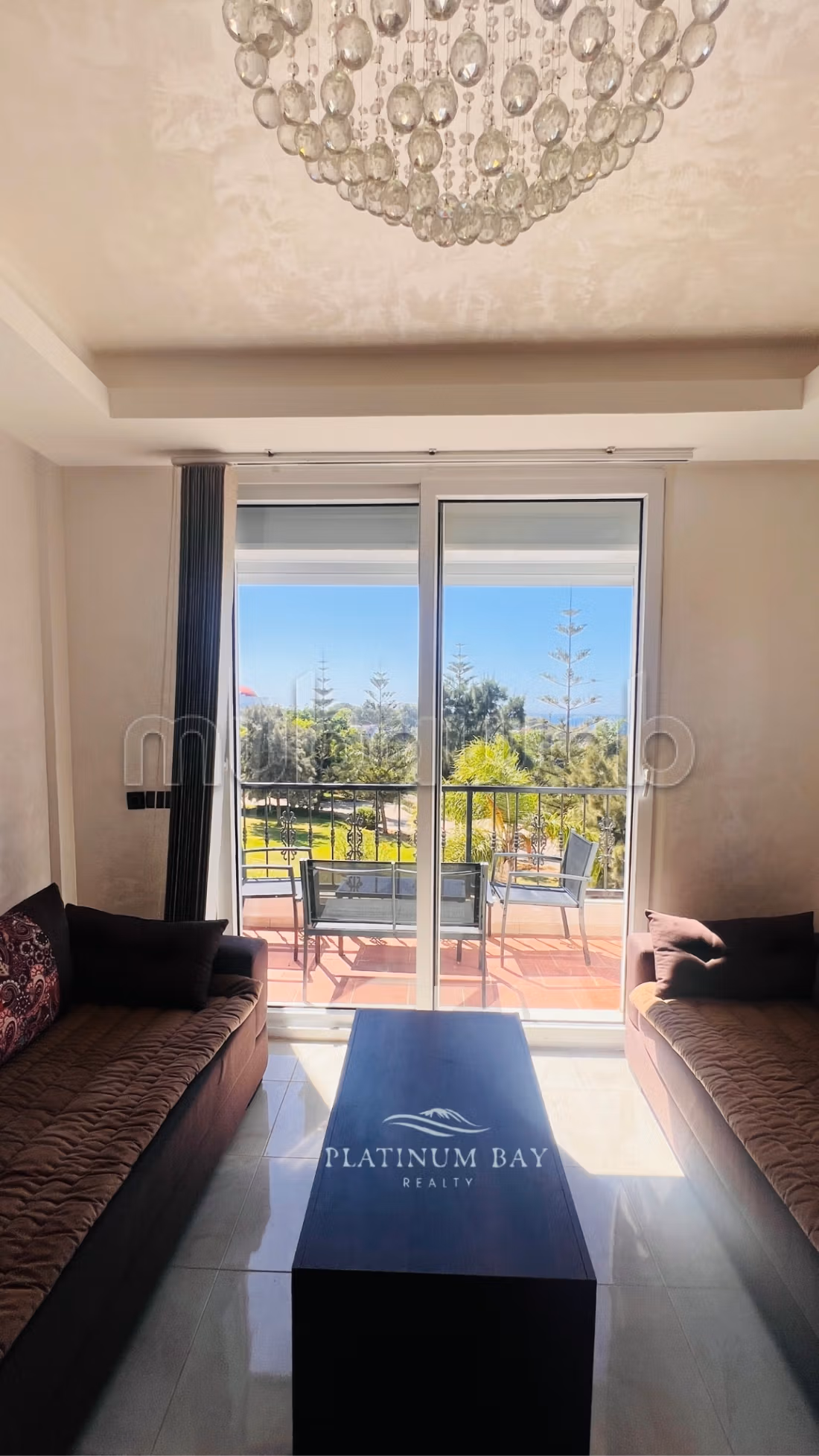 Appartement de luxe entièrement meublé à louer à long terme à Achakar Tanger avec une vue mer imprenable — 3