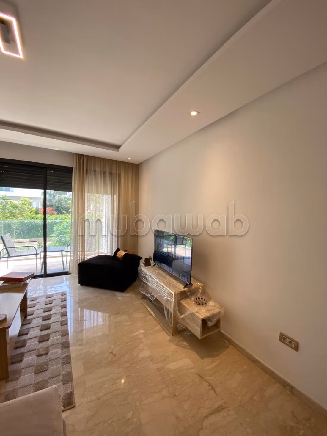 Gemeubileerd appartement met tuin te huur - De Parels