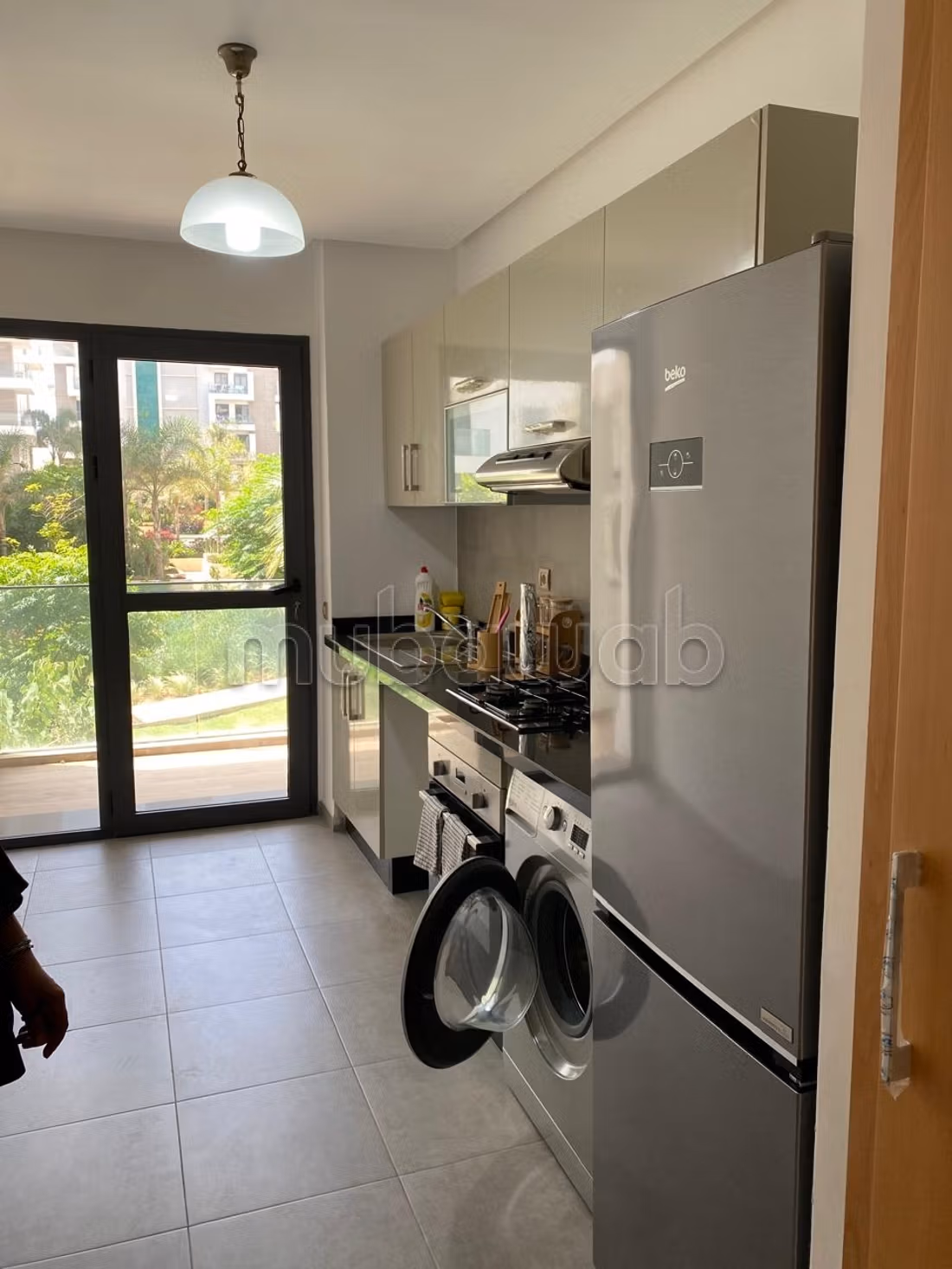 Gemeubileerd appartement met tuin te huur - De Parels