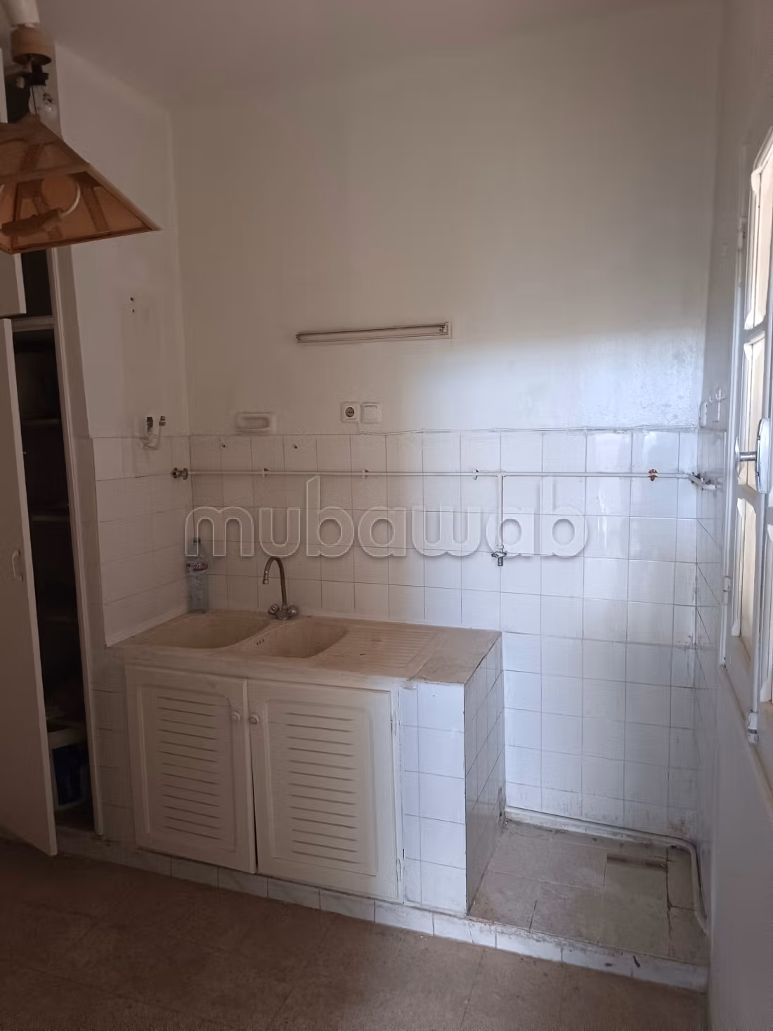 Vend appart 82m rue Ek Jazzar, Tunis, bab izirra