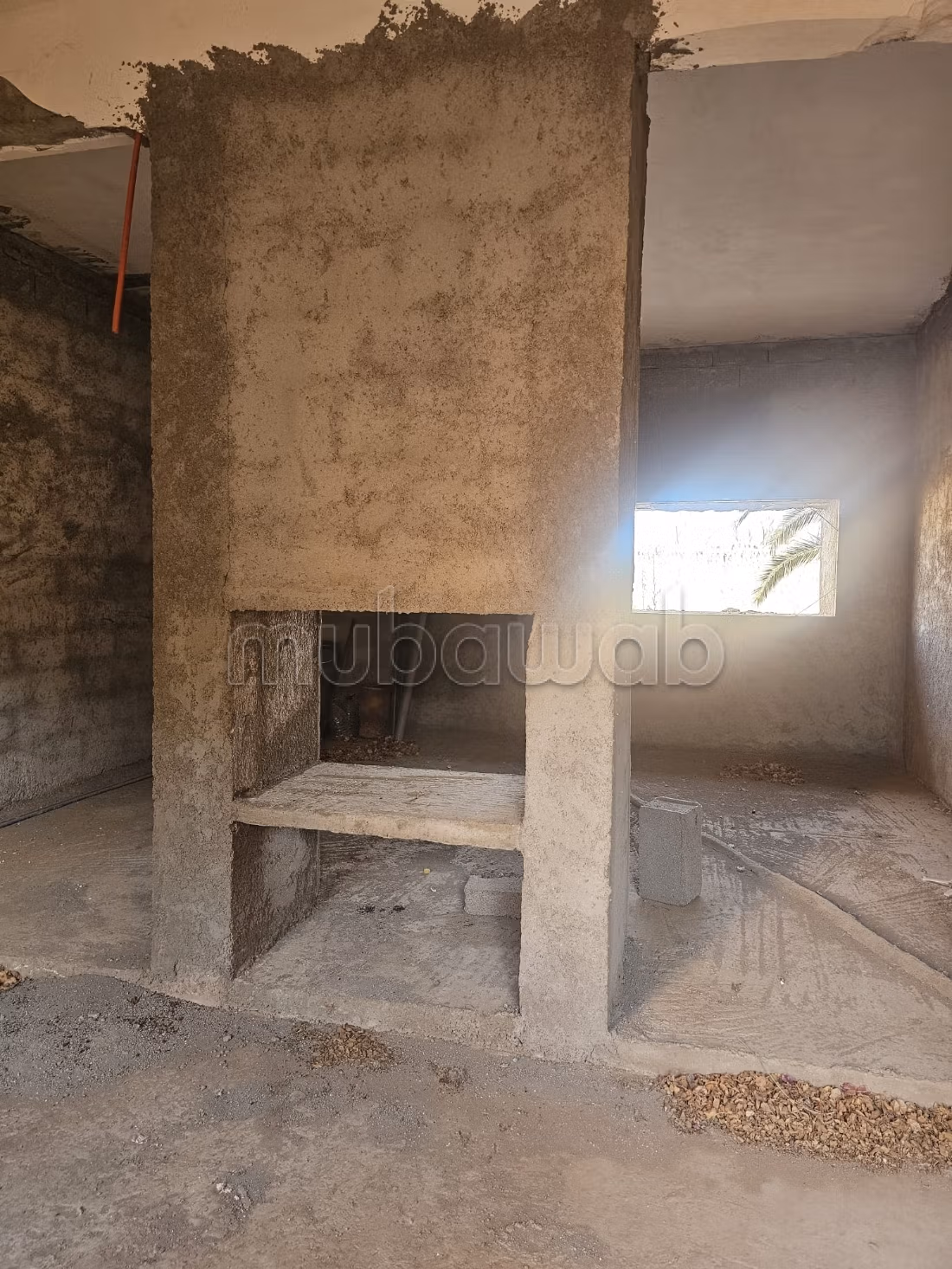 Venta de villa semi finalizada en gran terreno