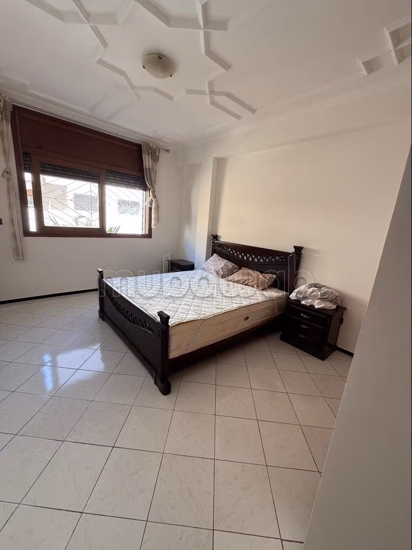 Location d'un appartement à Agdal. 3 chambres. Meublé — 6