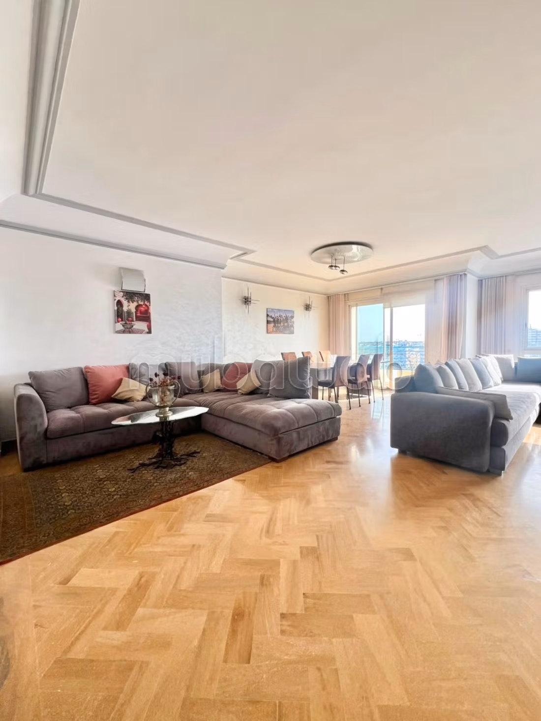 Appartement meublé de très haut standing – 240 m² — 4