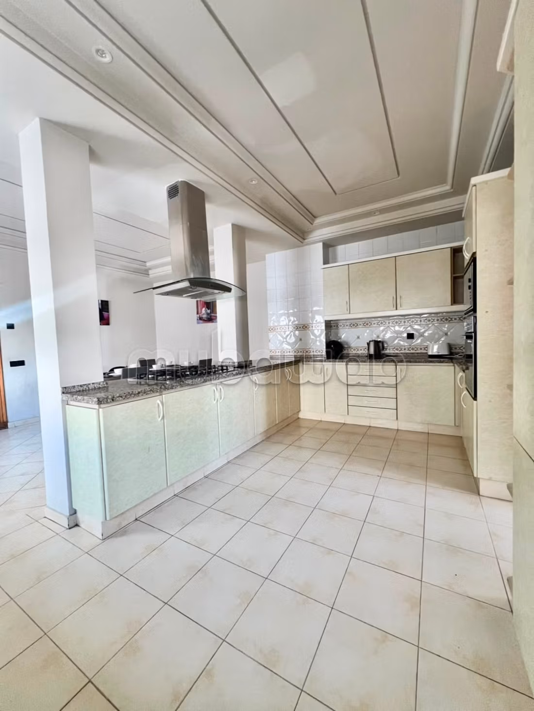 Appartement meublé de très haut standing – 240 m² — 6