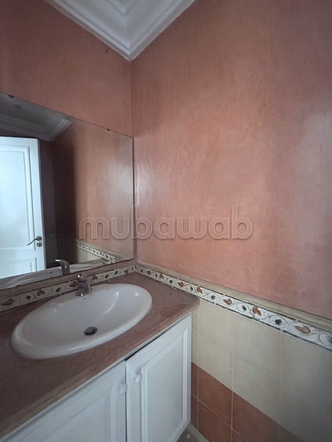 Empty two-bedroom apartment for rent