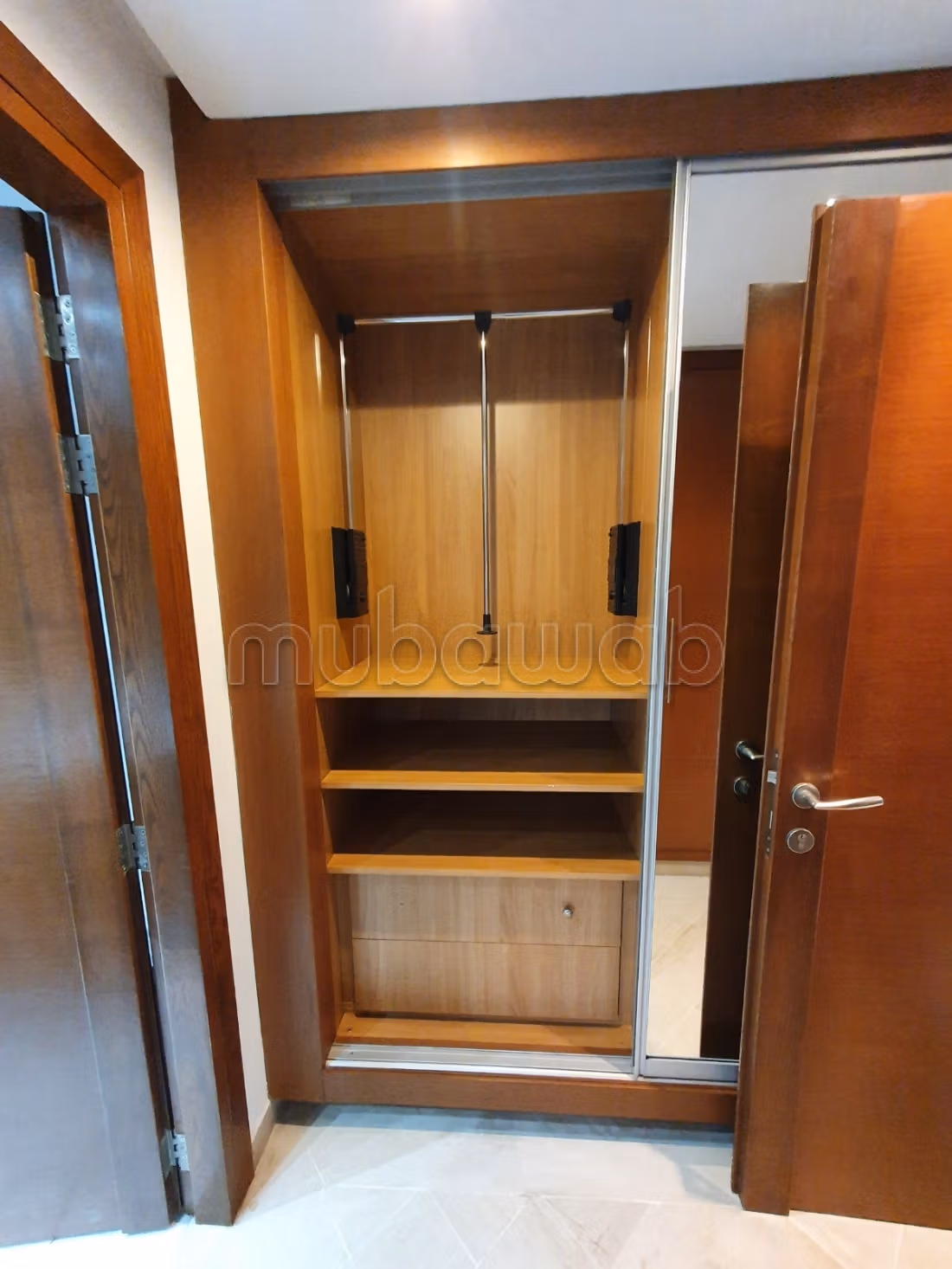 Appartement de luxe avec grand terasse aux Lac 2