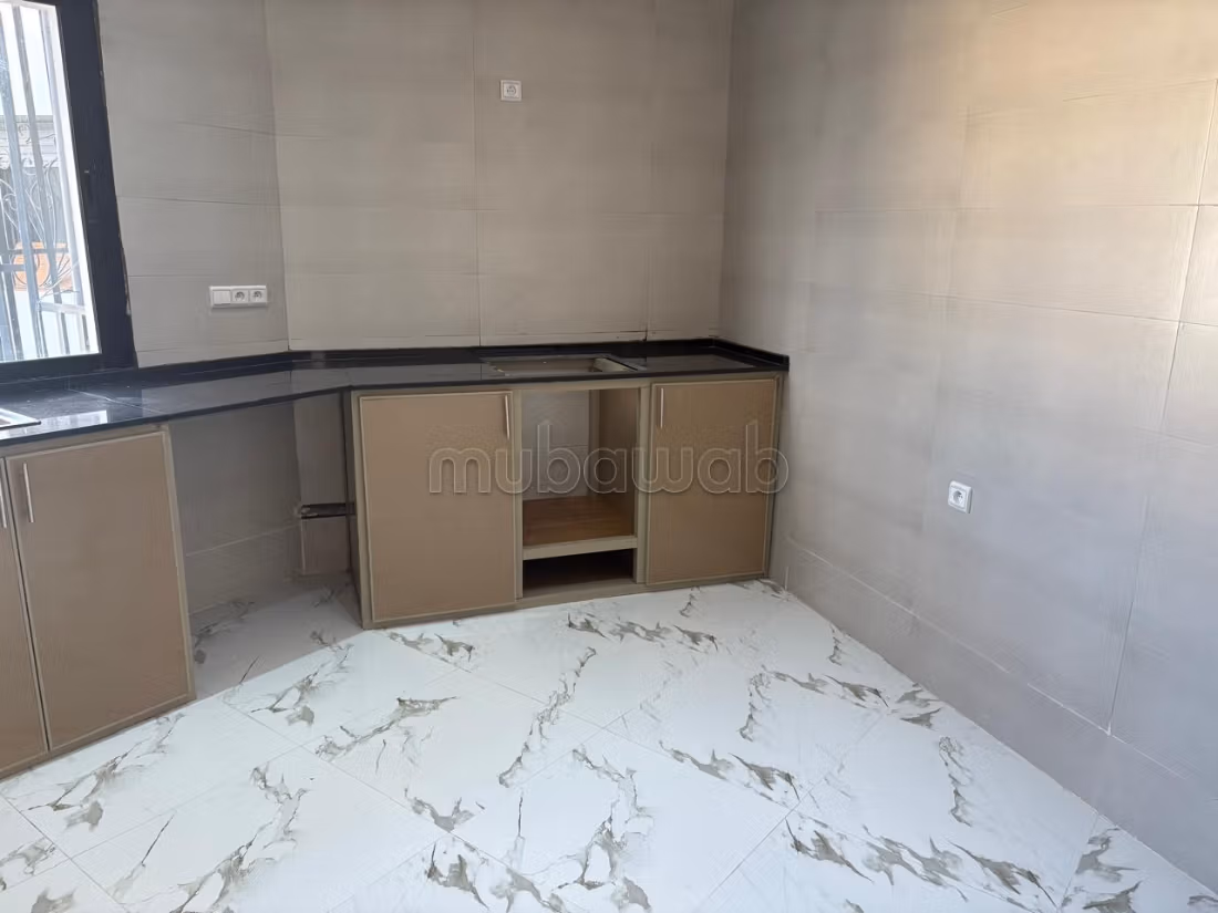 Appartement très agréable les hopitaux — 4