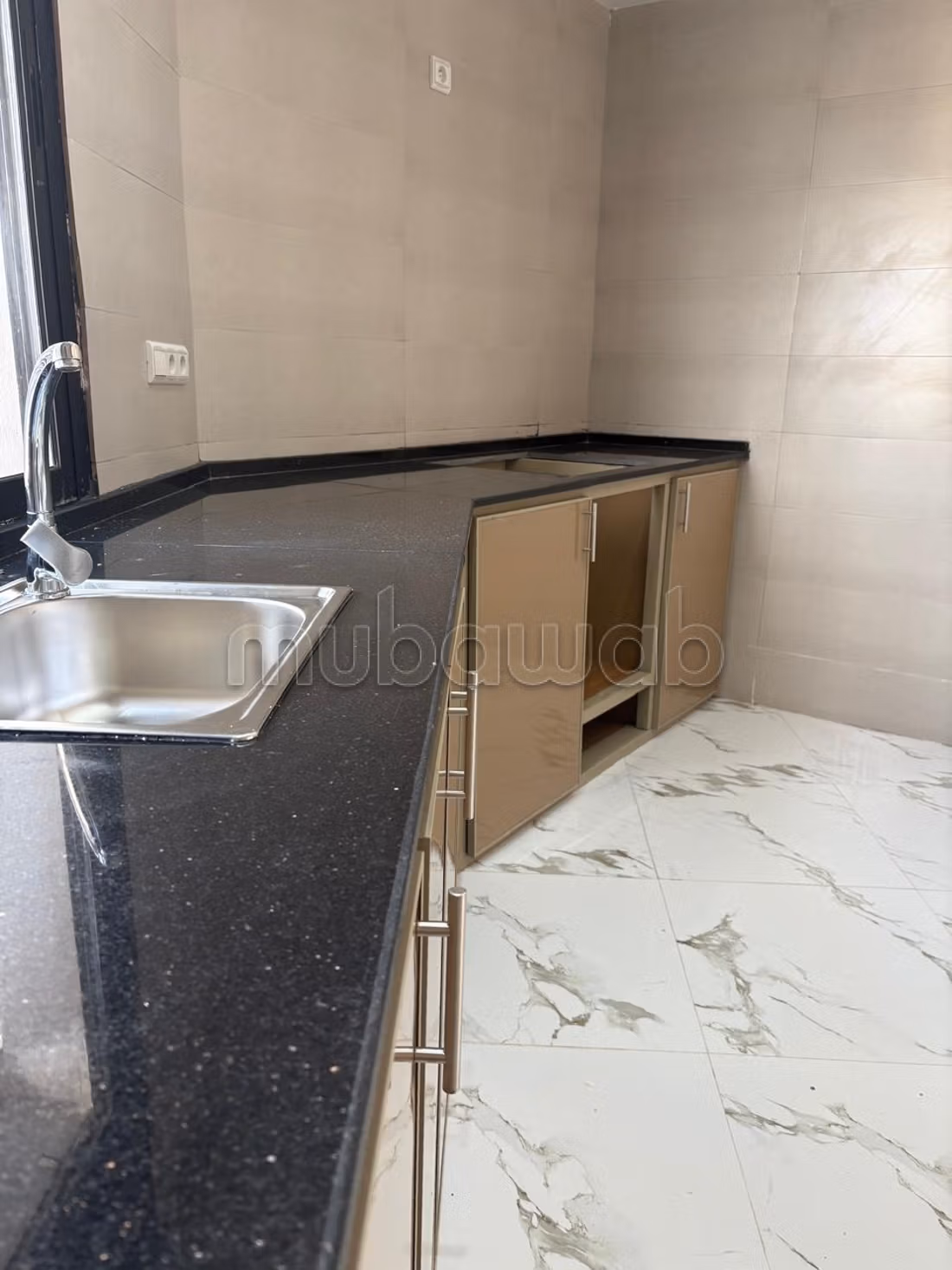 Appartement très agréable les hopitaux — 5