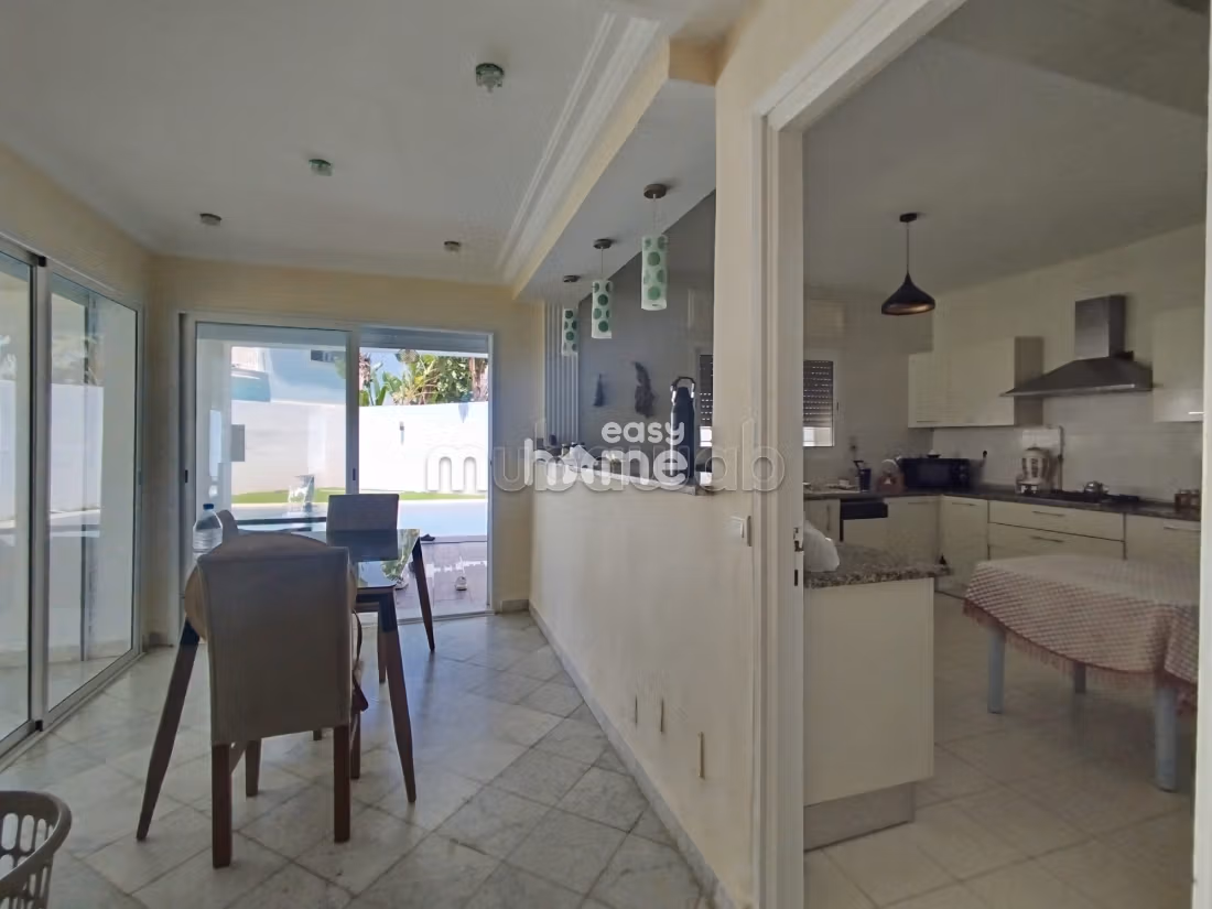 350m² villa on a 605m² plot