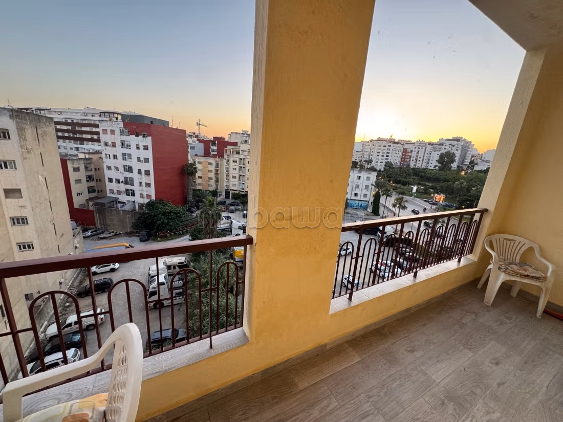 Appartement 120 m² f Administratif — 14