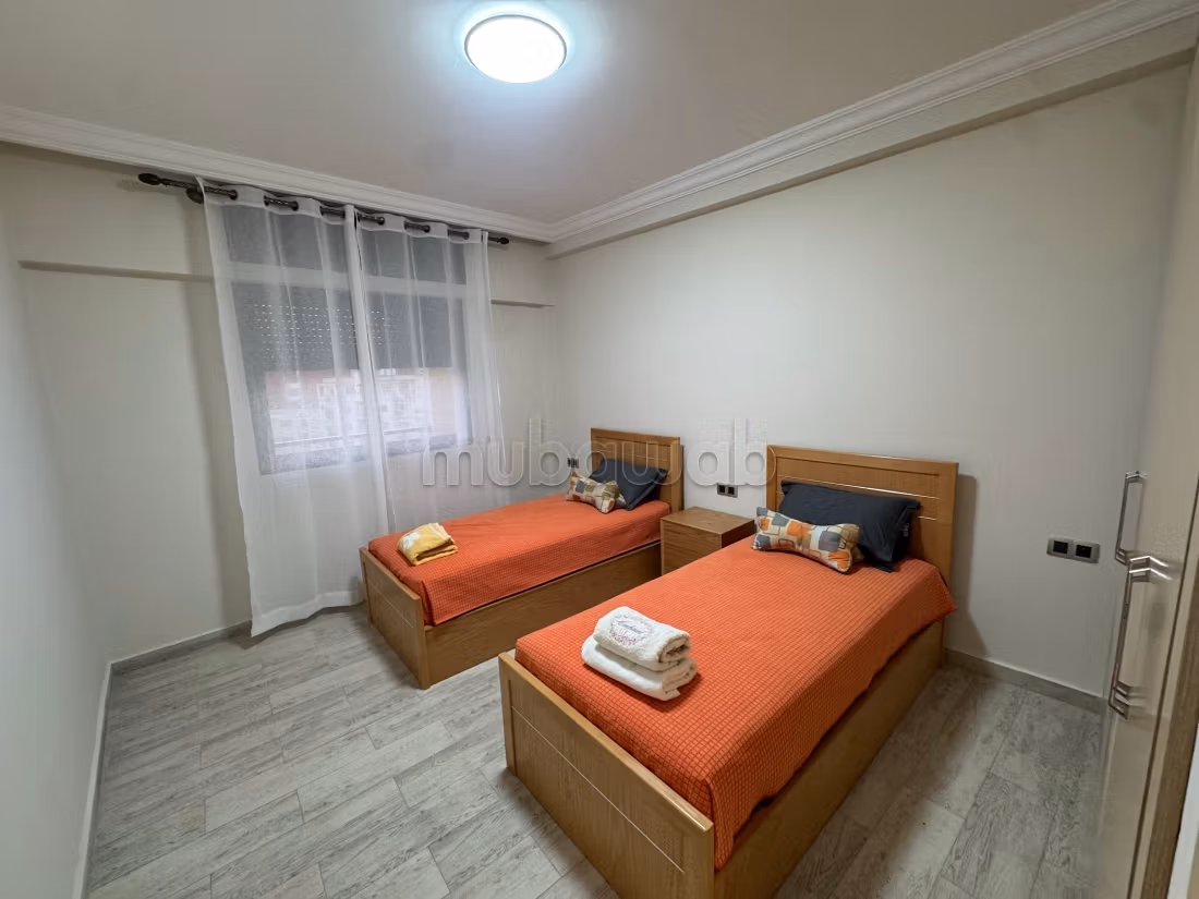 Appartement 120 m² f Administratif — 15