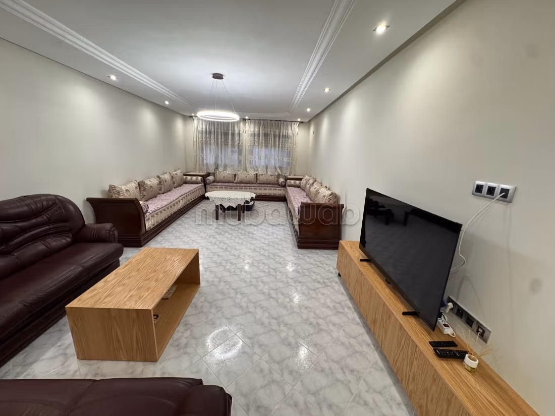 Superbe appartement loyer meublé à secteur administratif 
centre ville — 3
