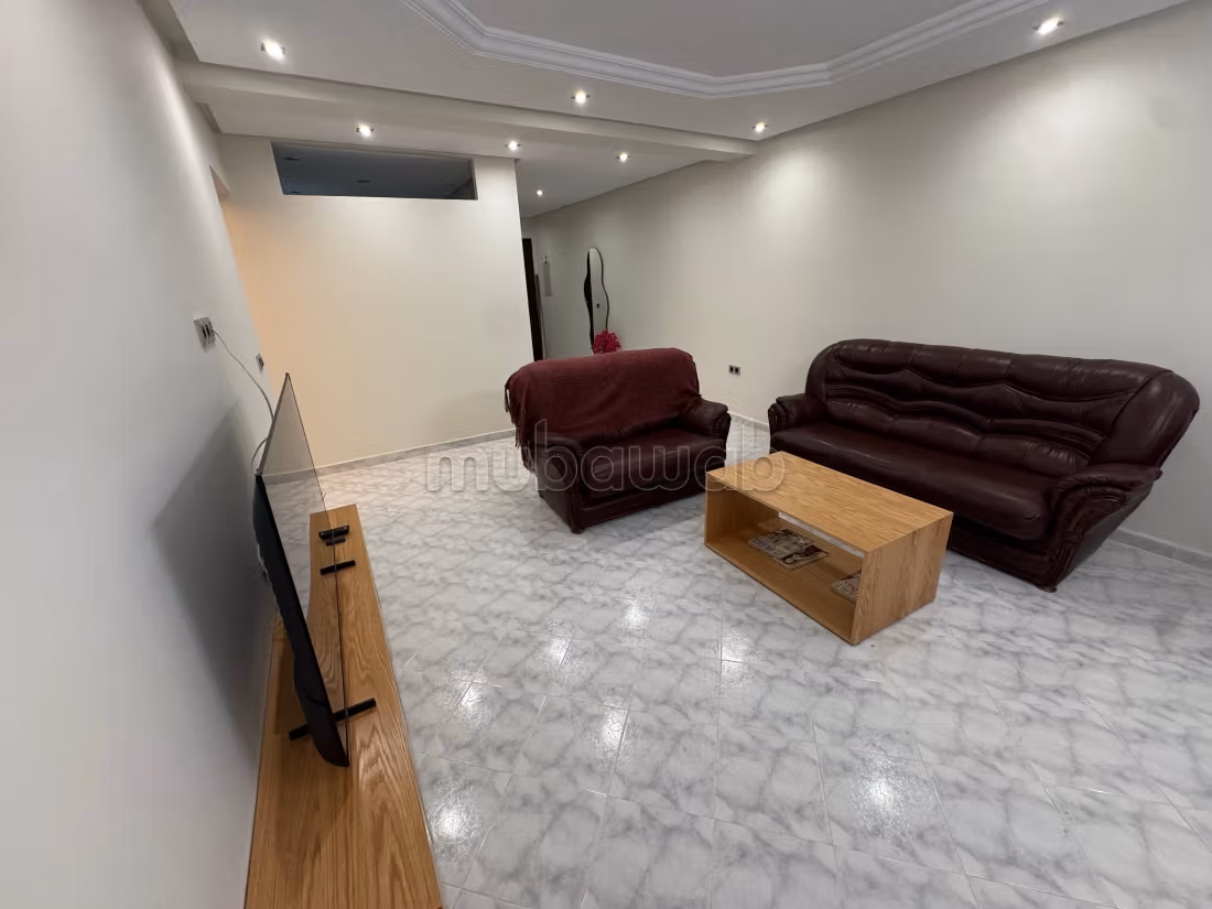 Superbe appartement loyer meublé à secteur administratif 
centre ville — 5