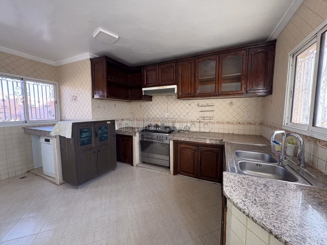Furnished villa located next to wintering