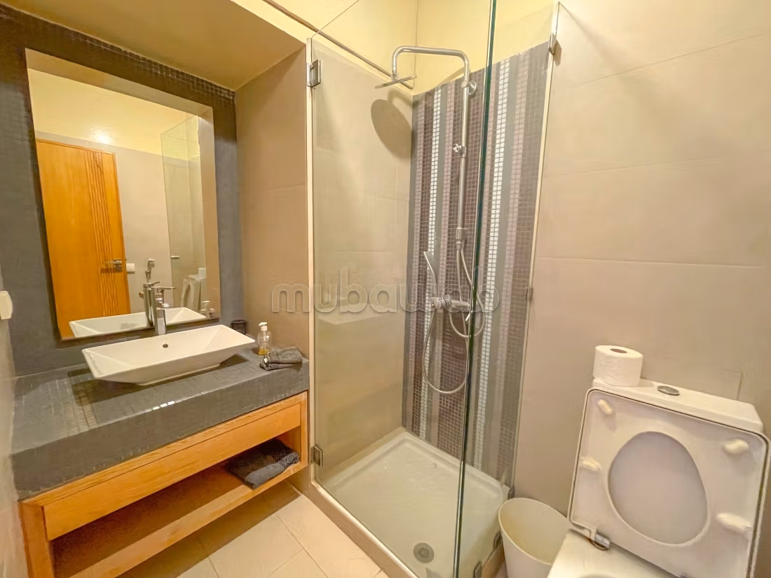 Louez cet appartement à Gauthier.
Surface totale 110 m².
Meublé — 5