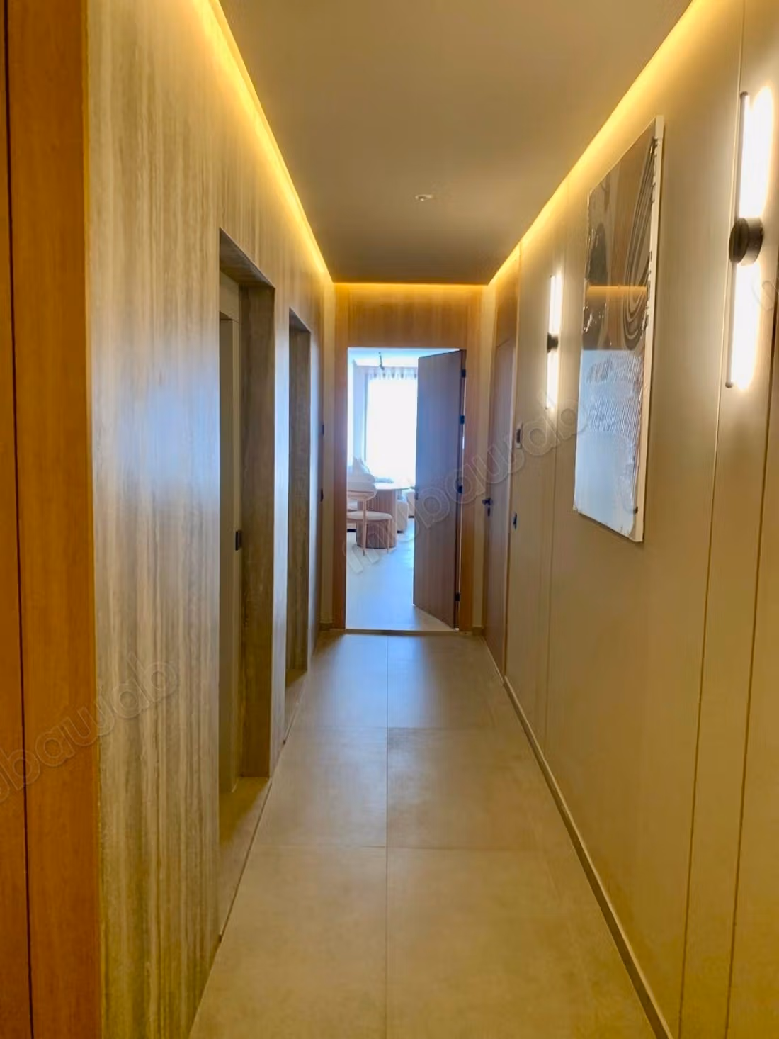 Luxury new studio with Gym – Oasis