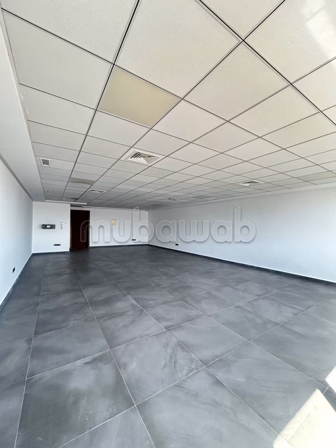 New office for rent on Bd Yacoub El Mansour
