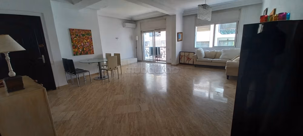 Apartamento en venta en Racine. 3 bonitas habitaciones. Ascensor y terraza