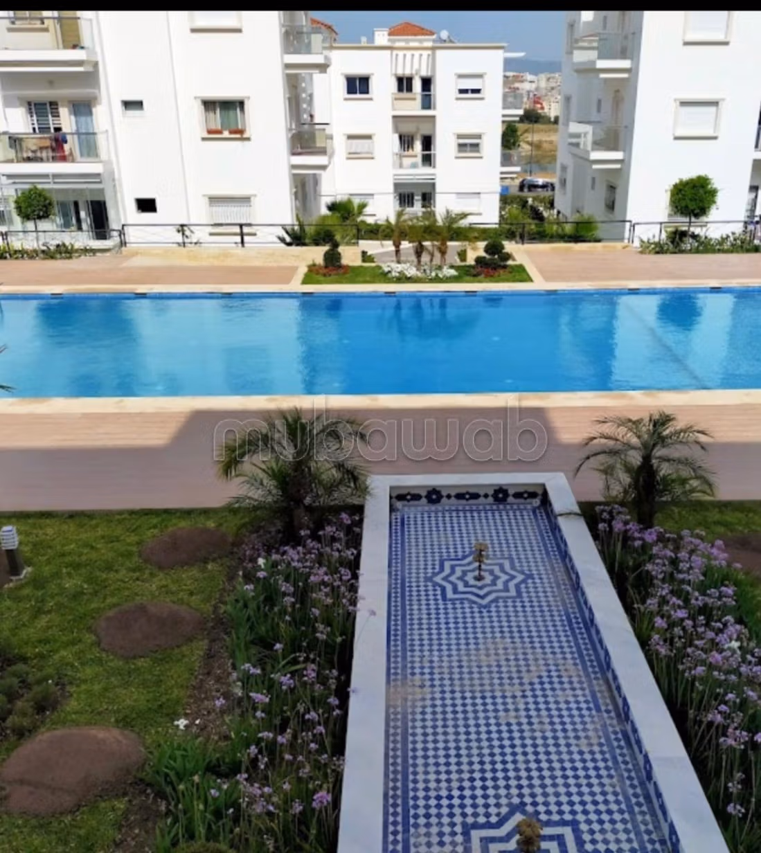 Appartement a louer complexe avec piscine