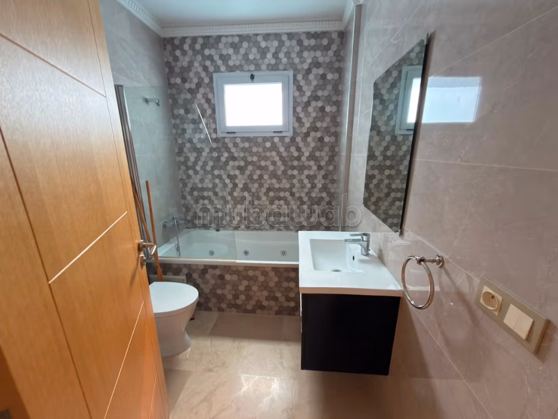 Appartement a louer complexe avec piscine