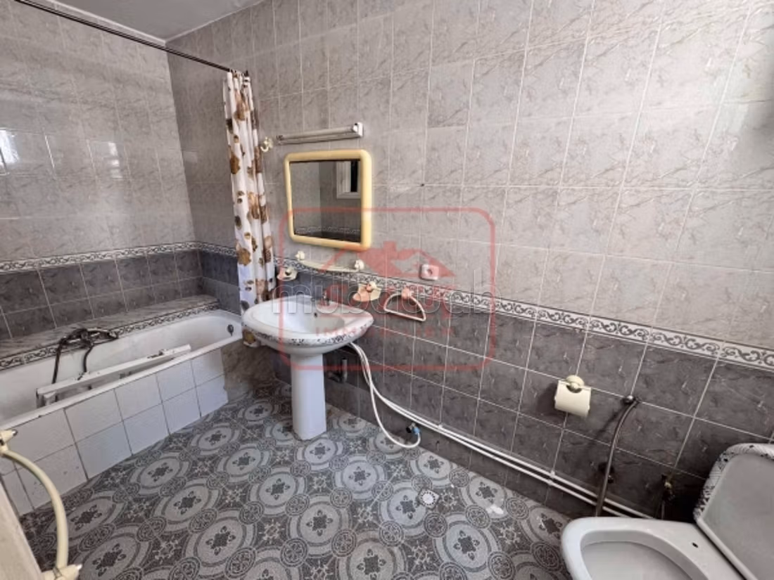 In Affitto Duplex Arredato nel Centro di Bizerte
