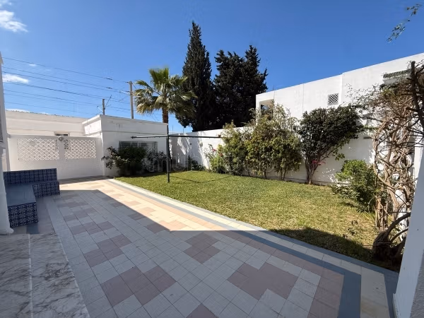 Villa S5 con giardino, Cartagine