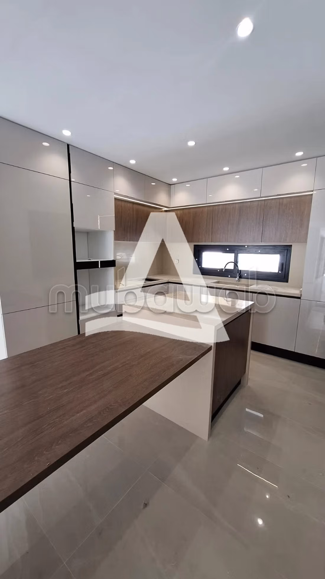 Duplex with pool and garden in Gammarth