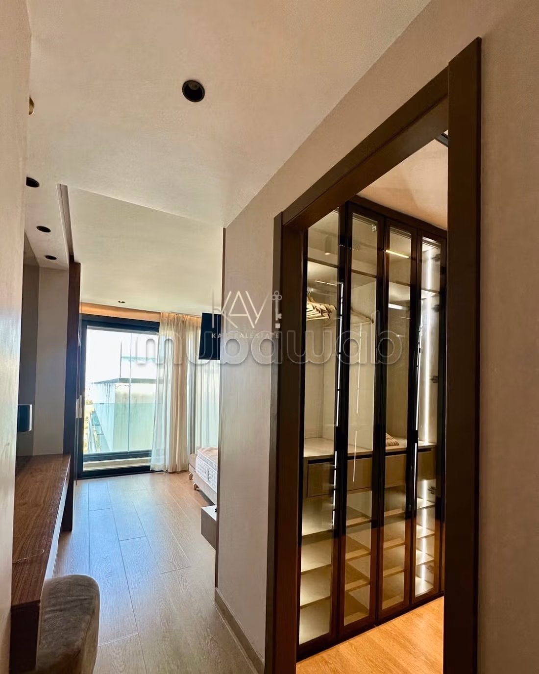 Appartement meublé à louer – Complexe avec piscine — 6