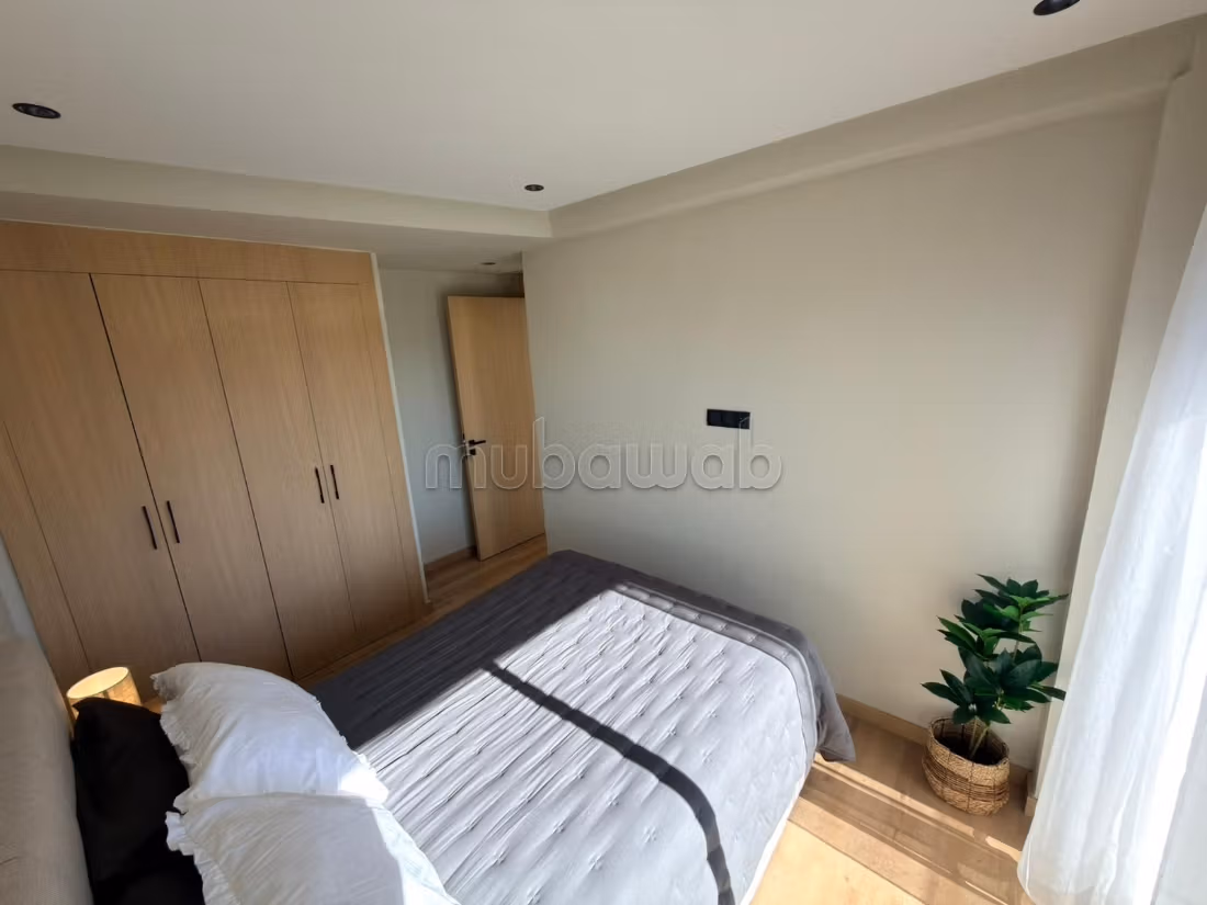 À Louer – Studio Meublé Neuf de 50 m² — 4