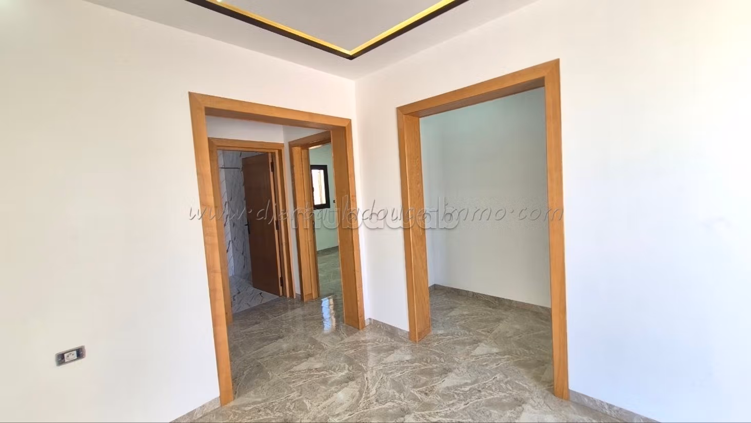 Villa S3 avec piscine à vendre à Mahboubine