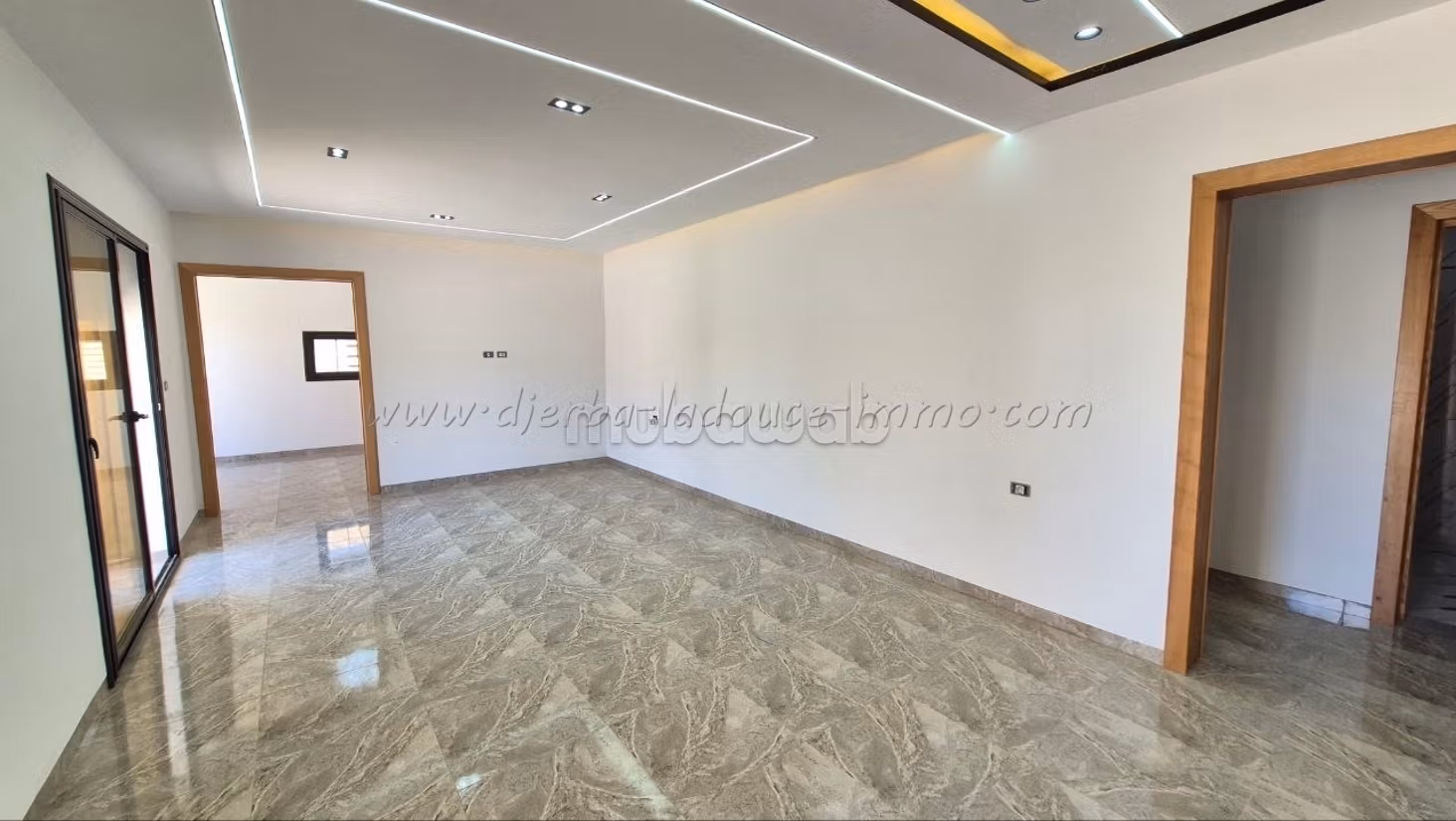 Villa S3 avec piscine à vendre à Mahboubine