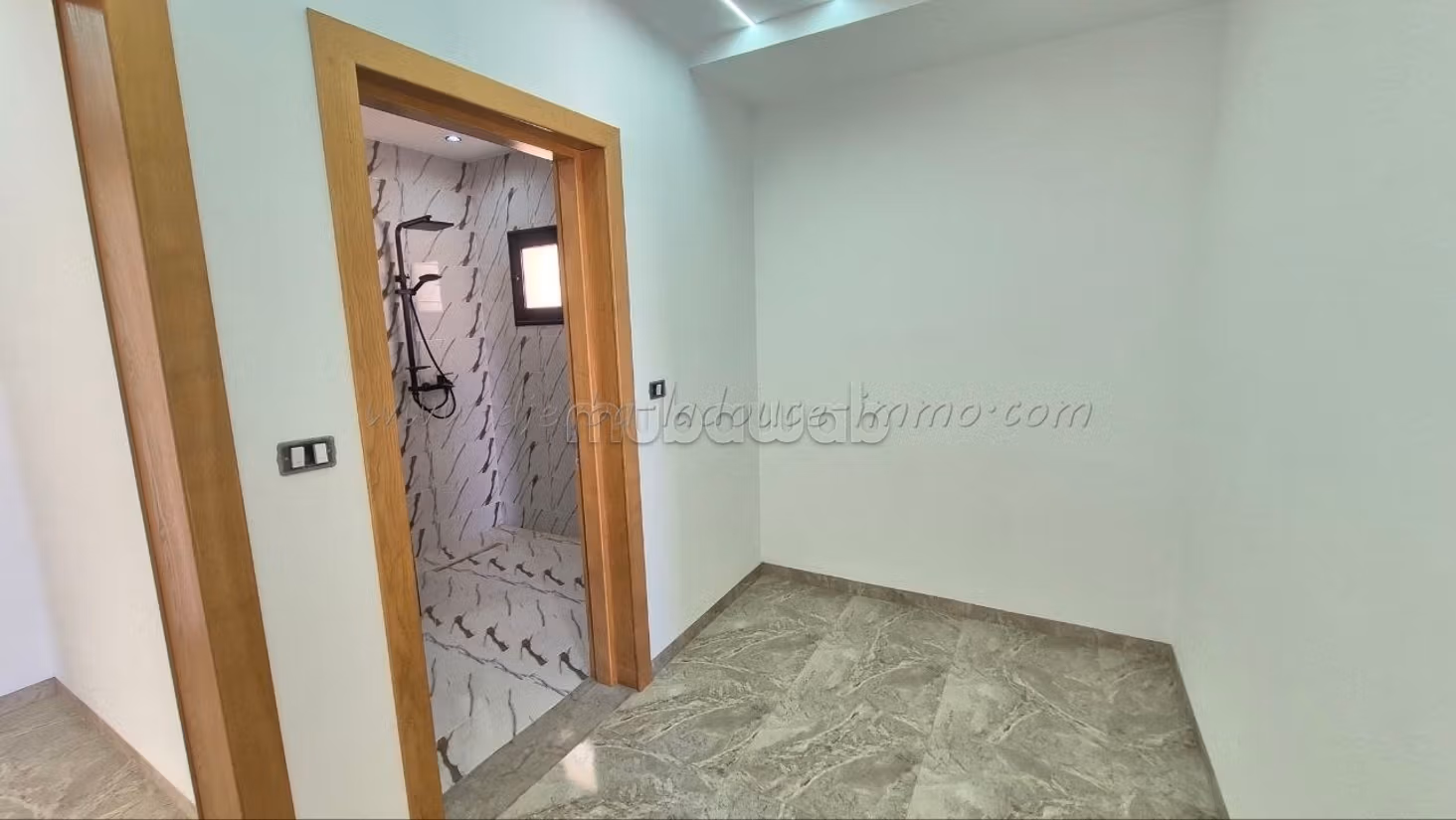Villa S3 avec piscine à vendre à Mahboubine