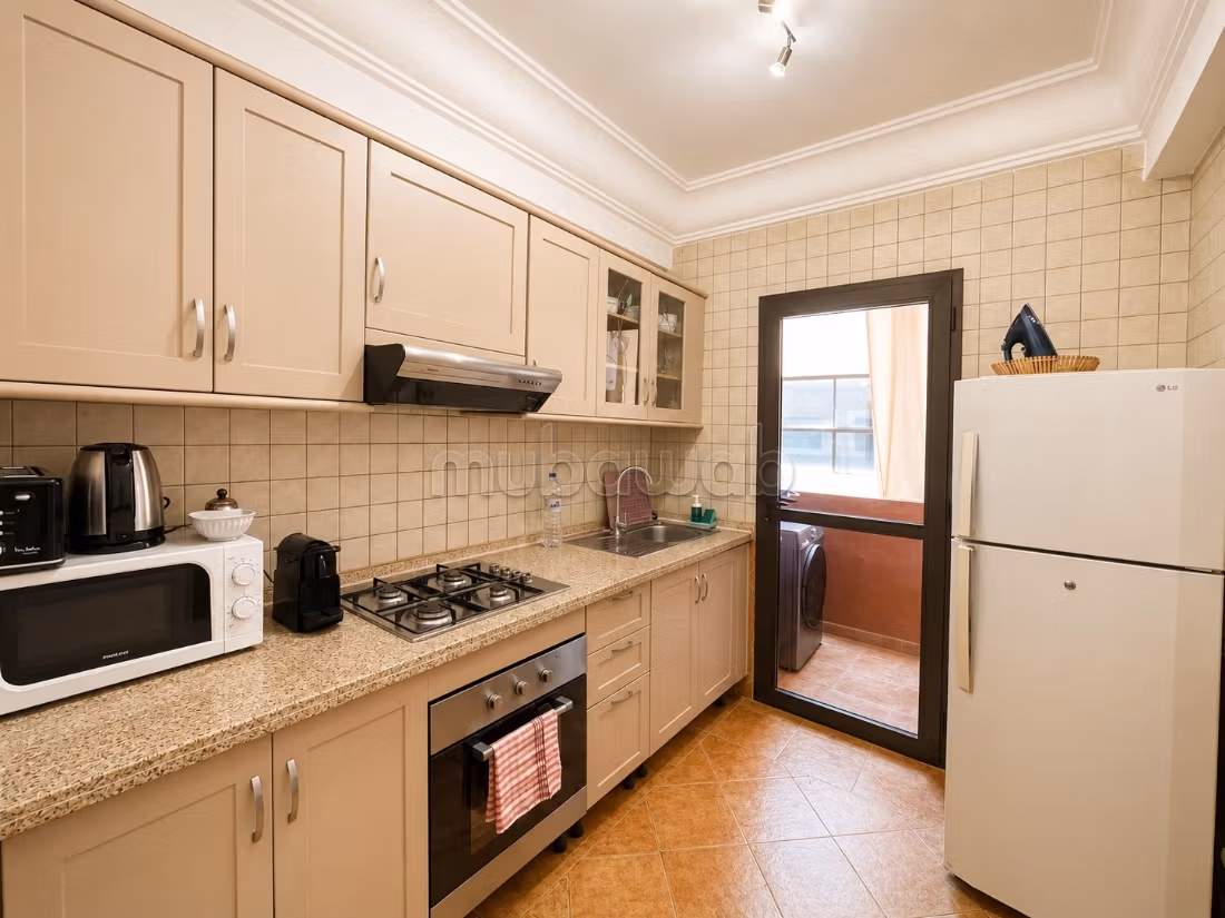 Appartement de 2 Chambres avec Piscine Commune