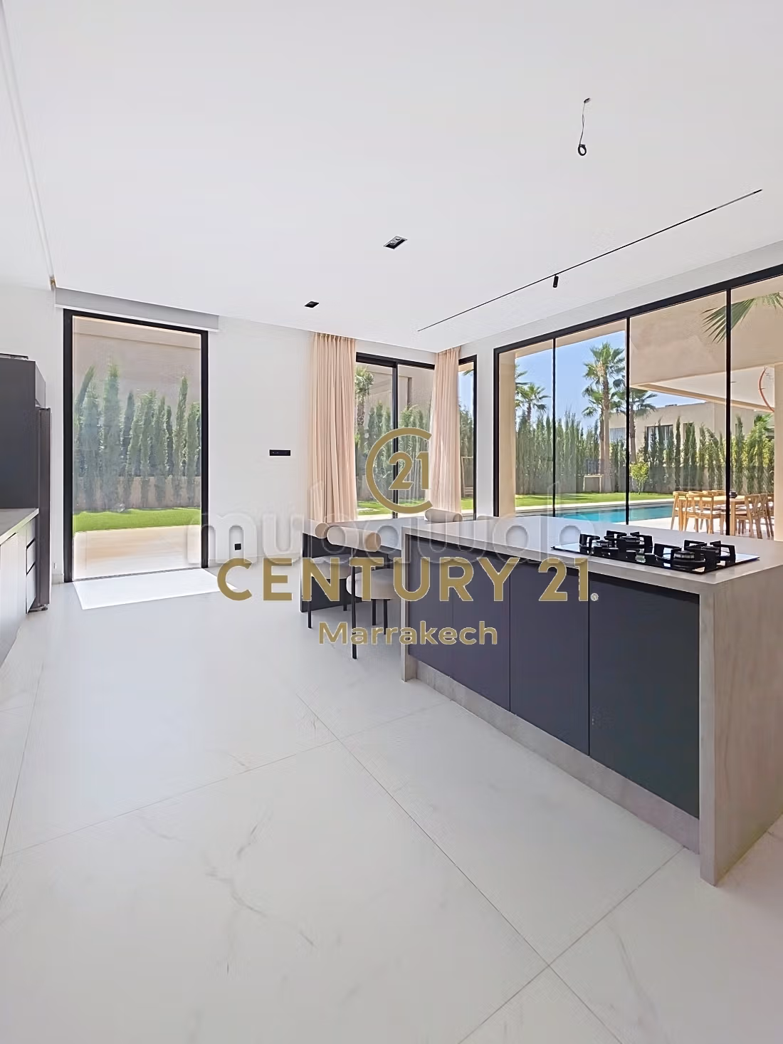 Premium New Villa Large Garden