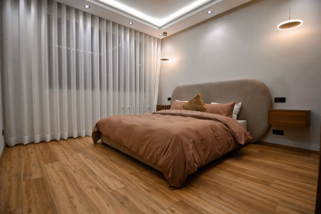 Luxe gemeubileerde villa te huur nabij het Salmanpaleis