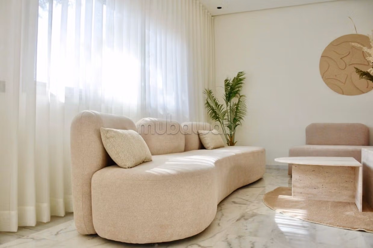 Luxe gemeubileerde villa te huur nabij het Salmanpaleis