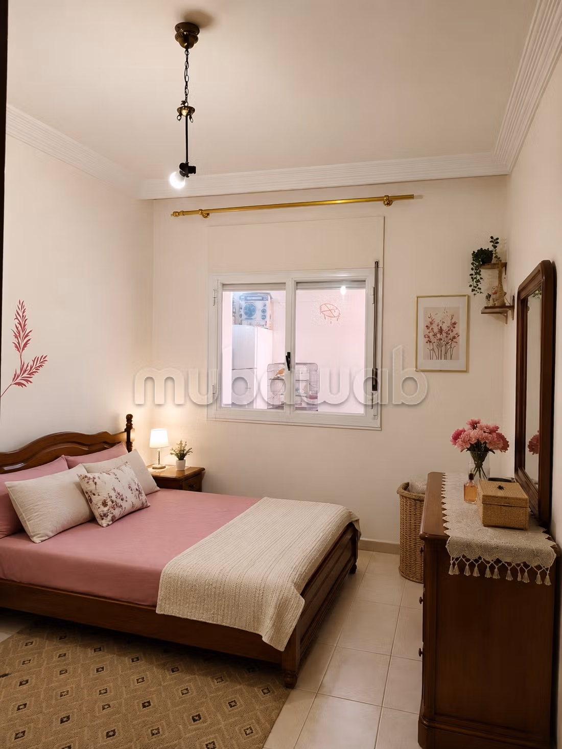 Appartement en location à Samlalia. 
2 grandes pièces. 
Avec ascenseur et terrasse — 4